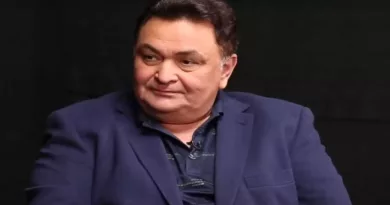 Bollywood loses another gem on Rishi Kapoor's death anniversary