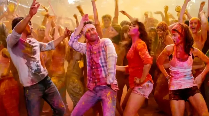 Most-Memorable-Holi-Moments-from-Bollywood-Movies-15